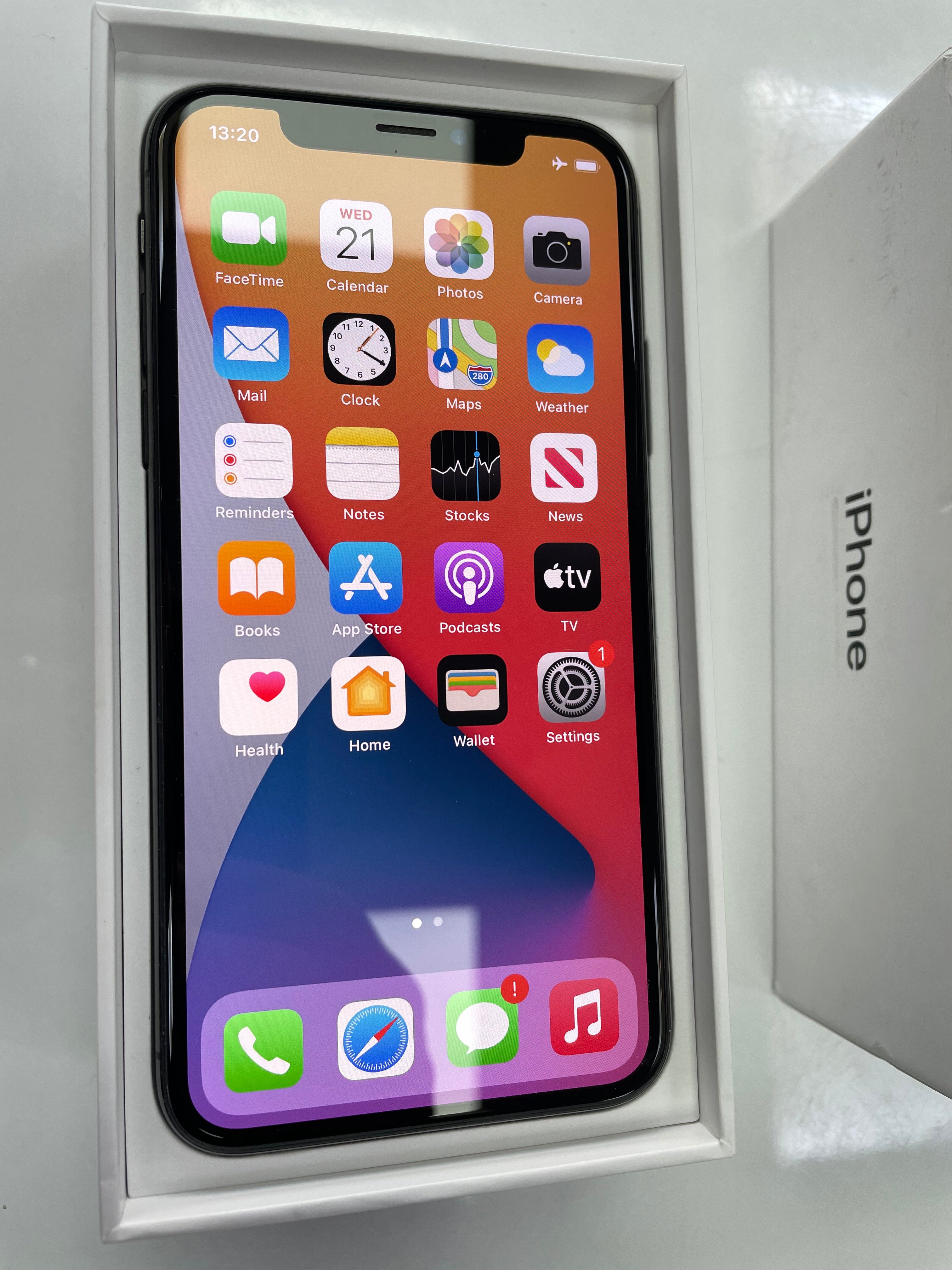 iPhone X 64GB SpaceGrey Unlocked