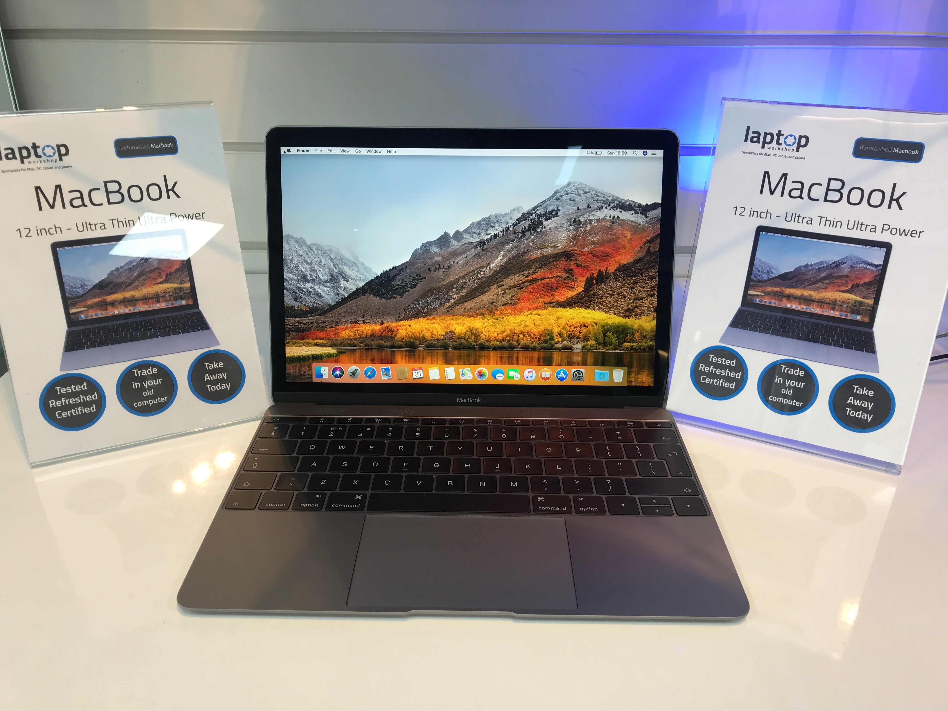 Apple MacBook Pro 13.3-inch 256GB Touch Bar - *Reserved*