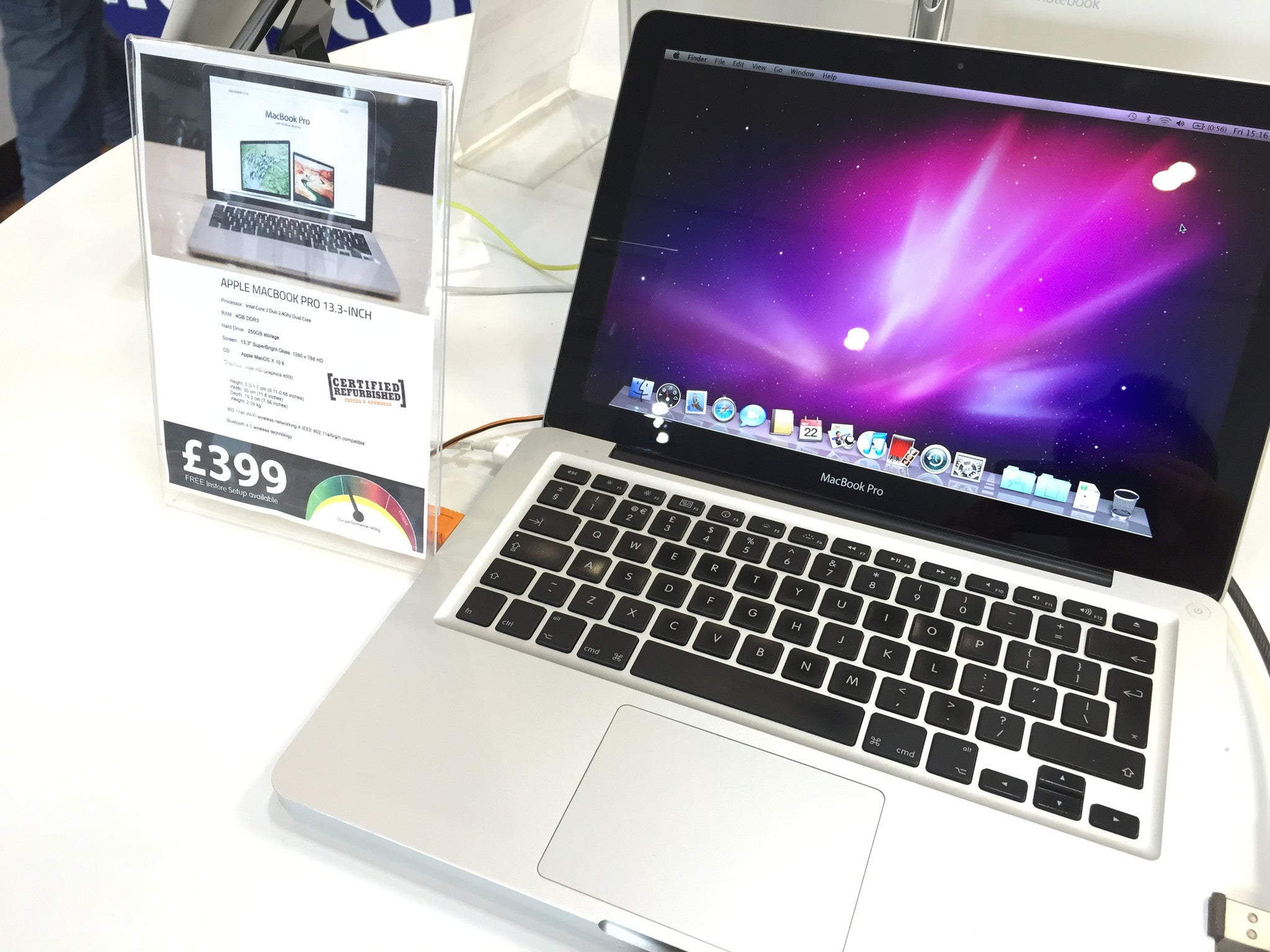 Apple Macbook Pro 13-inch: 2.4GHz 2010 Apple Macbook Pro 13-inch: 2.4GHz 2010