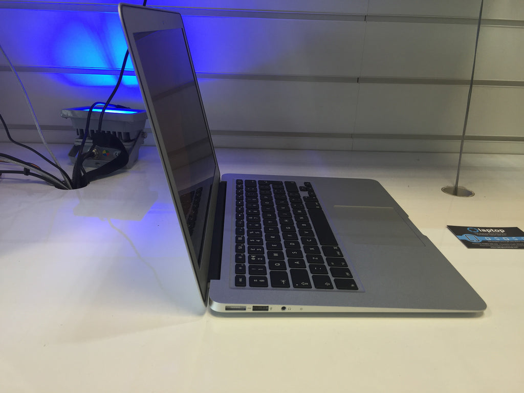 Apple Macbook Air 13-inch: Core i5 8GB 256GB-SSD 2012 | Laptop 